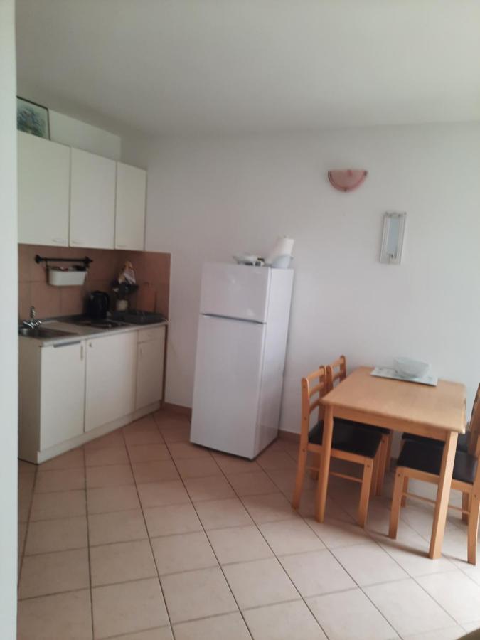 Apartments Juric - ซาบลาเช ห้อง รูปภาพ