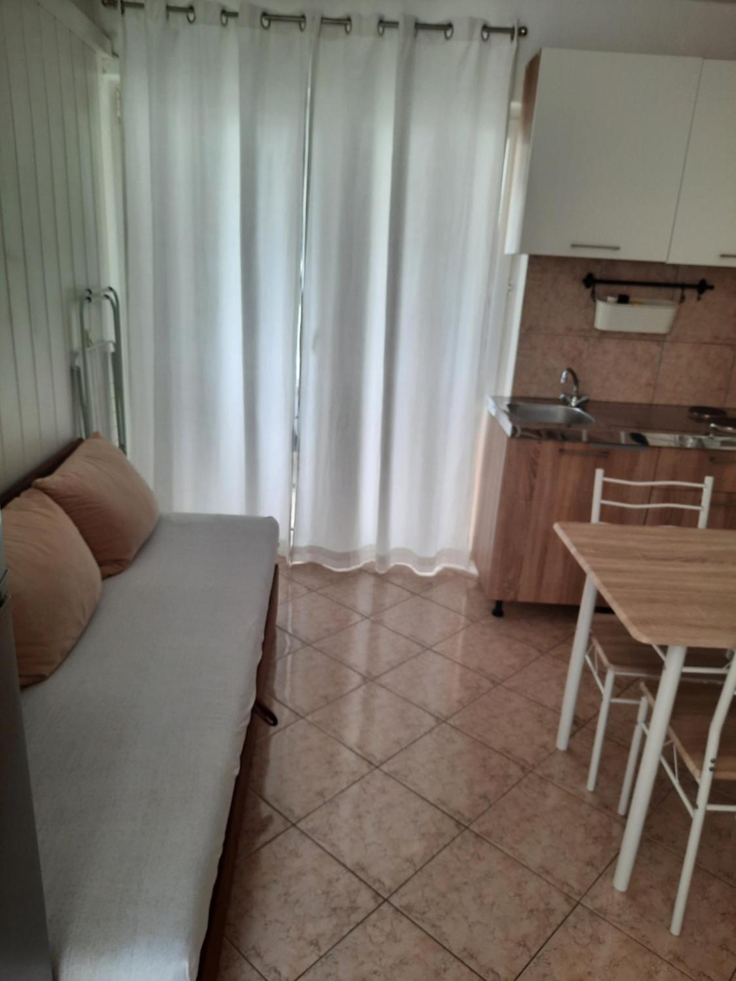 Apartments Juric - ซาบลาเช ห้อง รูปภาพ