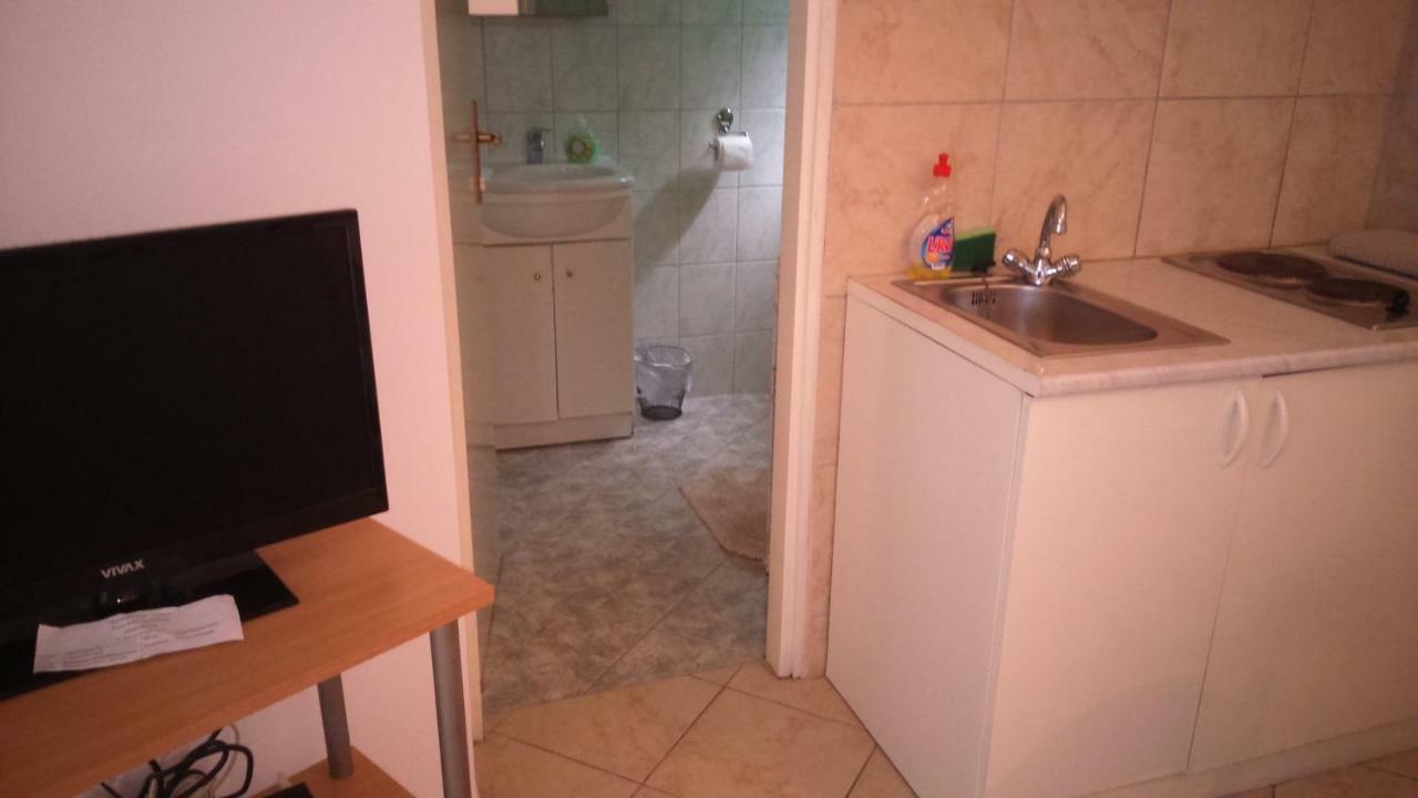 Apartments Juric - ซาบลาเช ภายนอก รูปภาพ