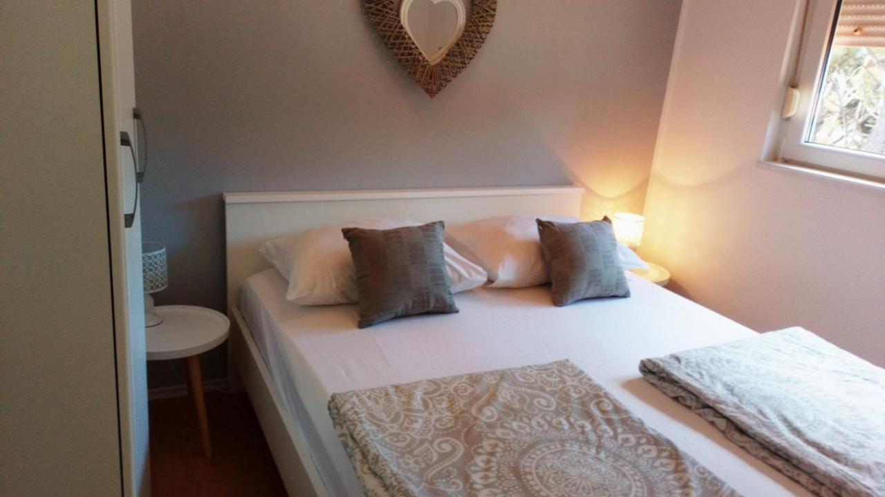 Apartments Juric - ซาบลาเช ภายนอก รูปภาพ